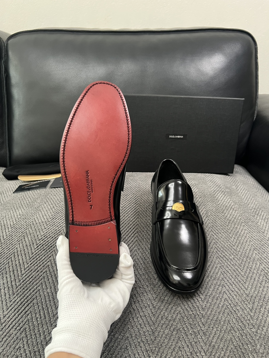 Dolce & Gabbana   高品质  顶级工艺品  杜嘉班纳  爆款皮鞋专柜新品同步，鞋面意大利进口牛皮面料，高