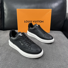 Lv 高品质 顶级工艺品 路易威登,运动板鞋专柜同步,鞋面意大利进口,高品质拼接缤纷色彩复杂工艺品,进口牛皮里垫柔 Lv 高品质 顶级工艺品 路易威登,运动板鞋专柜同步,鞋面意大利进口,高品质拼接缤纷色彩复杂工艺品,进口牛皮里垫柔