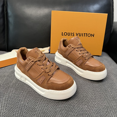 Lv 高品质 顶级工艺品 路易威登,运动板鞋专柜同步,鞋面意大利进口,高品质拼接缤纷色彩复杂工艺品,进口牛皮里垫柔 Lv 高品质 顶级工艺品 路易威登,运动板鞋专柜同步,鞋面意大利进口,高品质拼接缤纷色彩复杂工艺品,进口牛皮里垫柔