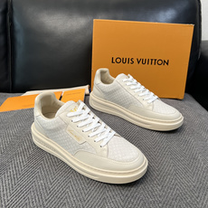 Lv 高品质 顶级工艺品 路易威登,运动板鞋专柜同步,鞋面意大利进口,高品质拼接缤纷色彩复杂工艺品,进口牛皮里垫柔 Lv 高品质 顶级工艺品 路易威登,运动板鞋专柜同步,鞋面意大利进口,高品质拼接缤纷色彩复杂工艺品,进口牛皮里垫柔