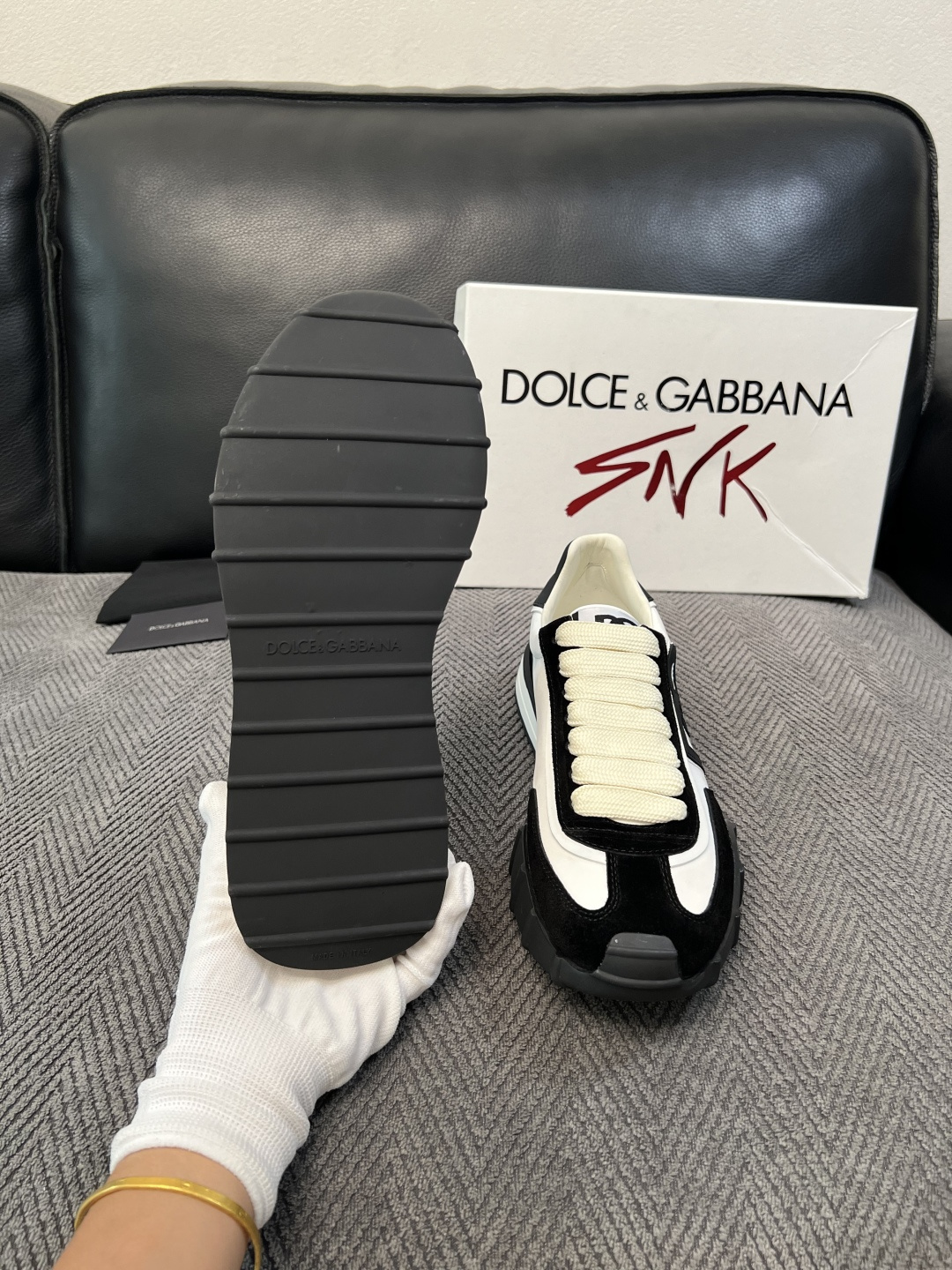 Dolce & Gabbana   高品质  顶级工艺品  杜嘉班纳 爆款专柜新品同步，鞋面意大利进口牛皮面料，高品质复