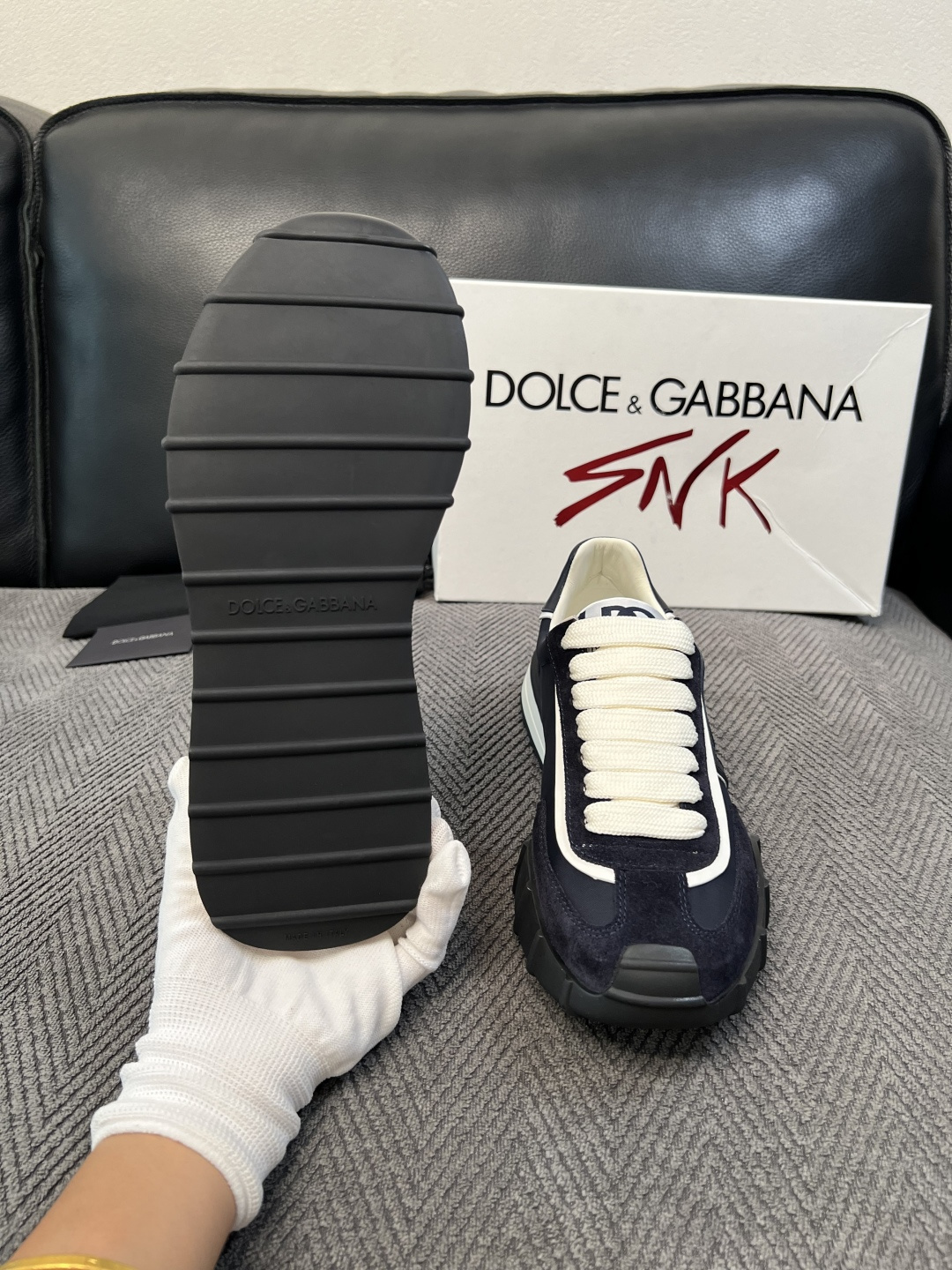 Dolce & Gabbana   高品质  顶级工艺品  杜嘉班纳 爆款专柜新品同步，鞋面意大利进口牛皮面料，高品质复
