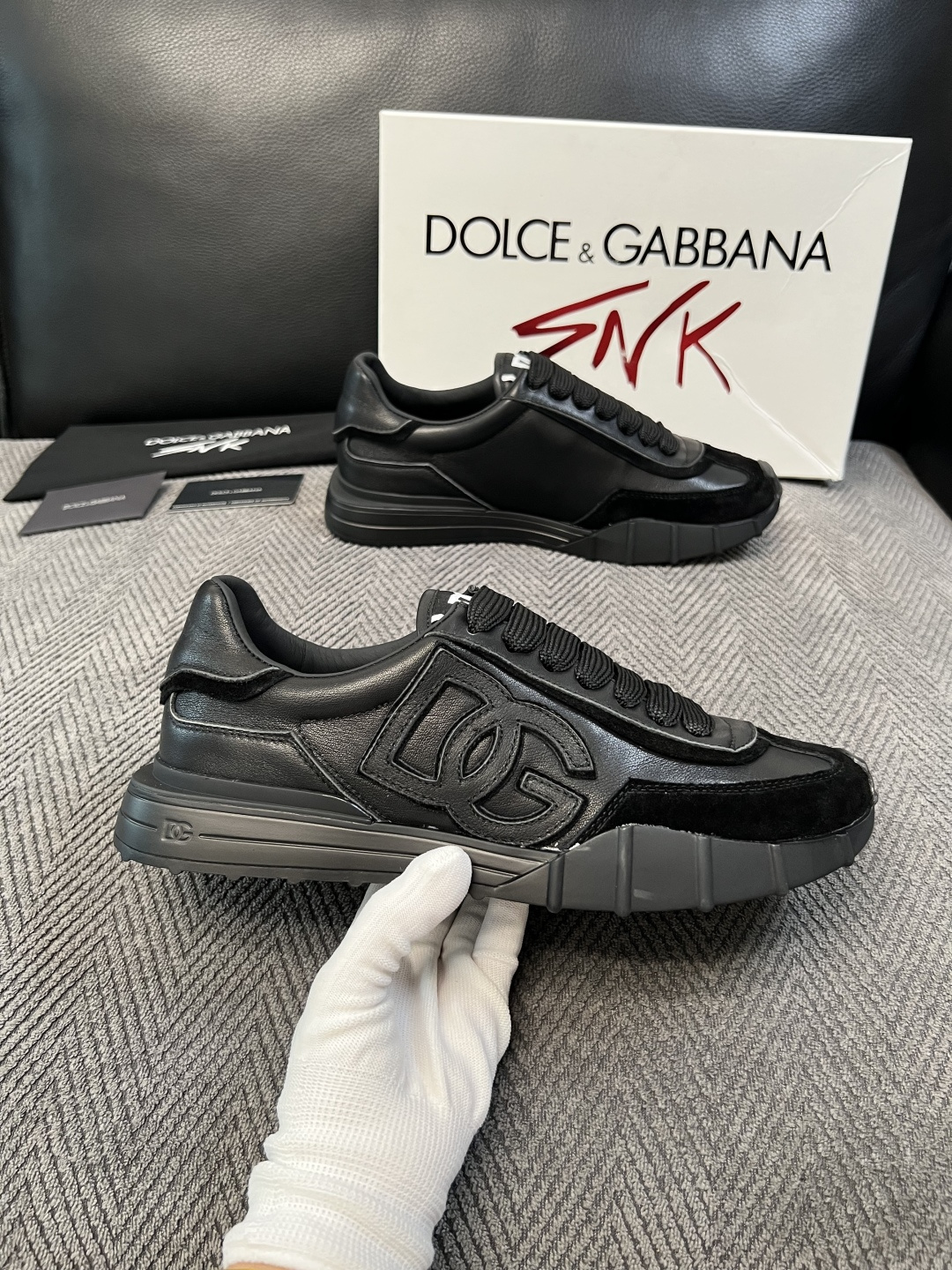 Dolce & Gabbana   高品质  顶级工艺品  杜嘉班纳 爆款专柜新品同步，鞋面意大利进口牛皮面料，高品质复