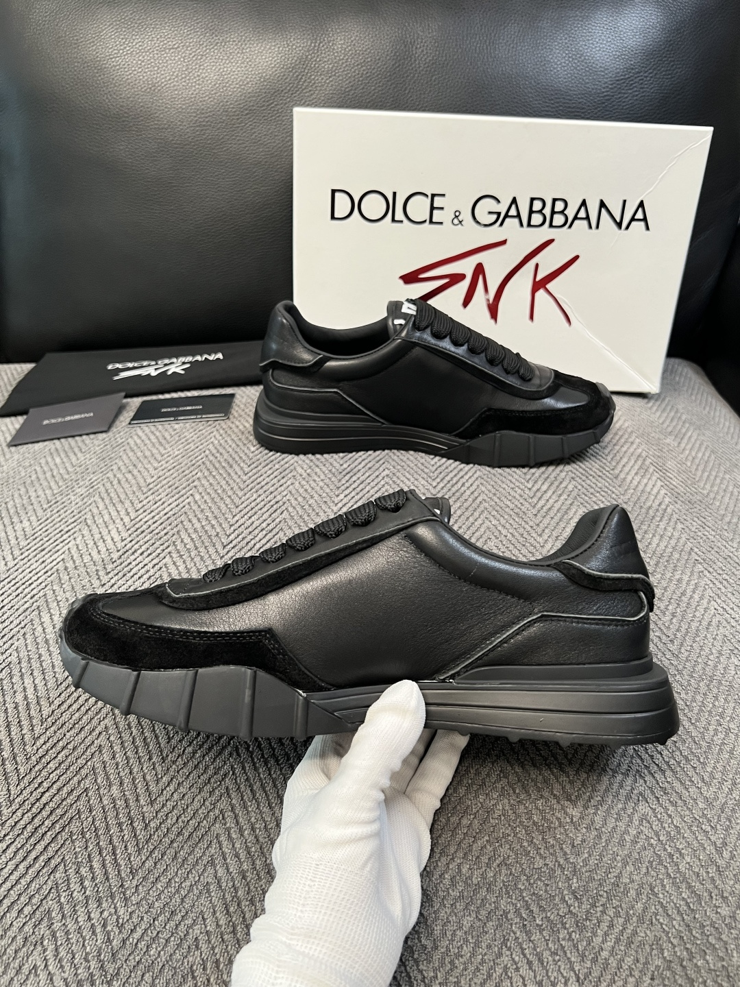 Dolce & Gabbana   高品质  顶级工艺品  杜嘉班纳 爆款专柜新品同步，鞋面意大利进口牛皮面料，高品质复