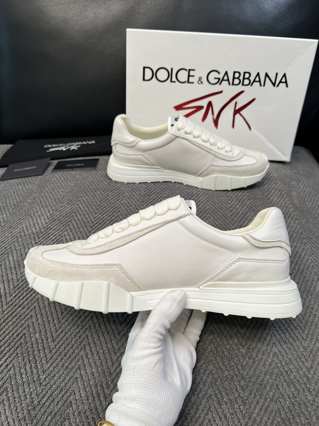 Dolce & Gabbana   高品质  顶级工艺品  杜嘉班纳 爆款专柜新品同步，鞋面意大利进口牛皮面料，高品质复