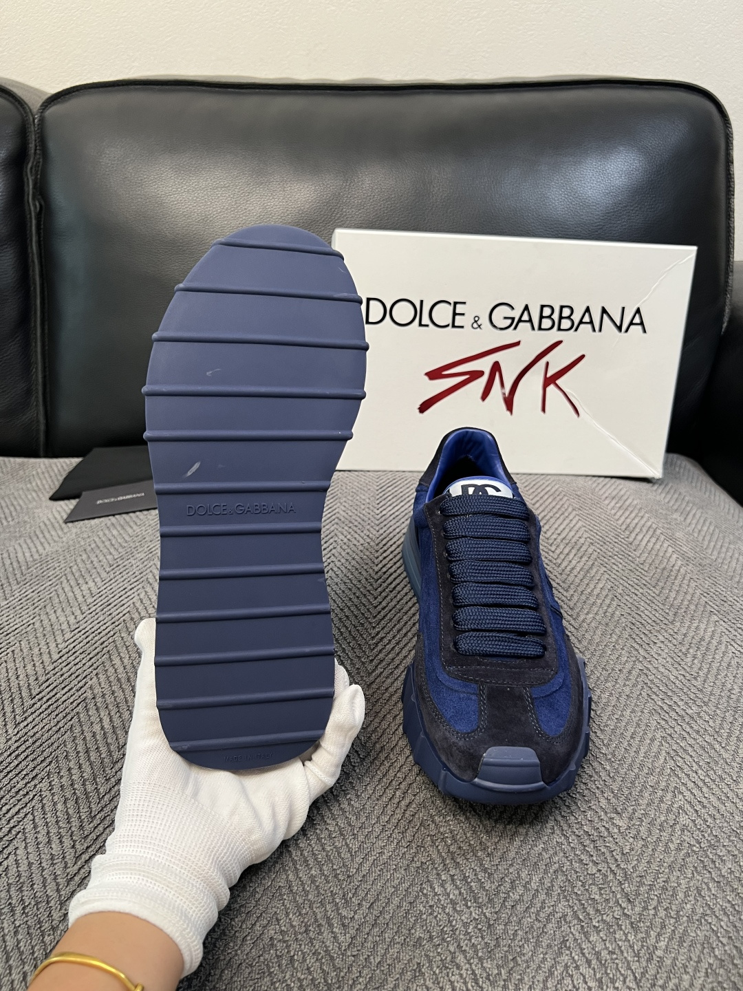 Dolce & Gabbana   高品质  顶级工艺品  杜嘉班纳 爆款专柜新品同步，鞋面意大利进口牛皮面料，高品质复