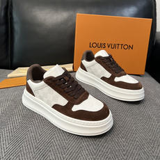 Lv 高品质 顶级工艺品 路易威登,运动板鞋专柜同步,鞋面意大利进口,高品质拼接缤纷色彩复杂工艺品,进口网布里垫柔 Lv 高品质 顶级工艺品 路易威登,运动板鞋专柜同步,鞋面意大利进口,高品质拼接缤纷色彩复杂工艺品,进口网布里垫柔