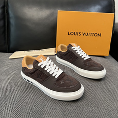 Lv 高品质 顶级工艺品 路易威登,专柜同步原厂配置,鞋面意大利进口,高品质拼接缤纷色彩复杂工艺品,进口牛皮里垫柔 Lv 高品质 顶级工艺品 路易威登,专柜同步原厂配置,鞋面意大利进口,高品质拼接缤纷色彩复杂工艺品,进口牛皮里垫柔