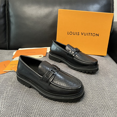 Lv 高品质 顶级代购 路易威登 皮鞋专柜同步,鞋面意大利进口,进口水染牛皮内里,鞋底:原厂特供原版底,原厂跟单货 Lv 高品质 顶级代购 路易威登 皮鞋专柜同步,鞋面意大利进口,进口水染牛皮内里,鞋底:原厂特供原版底,原厂跟单货