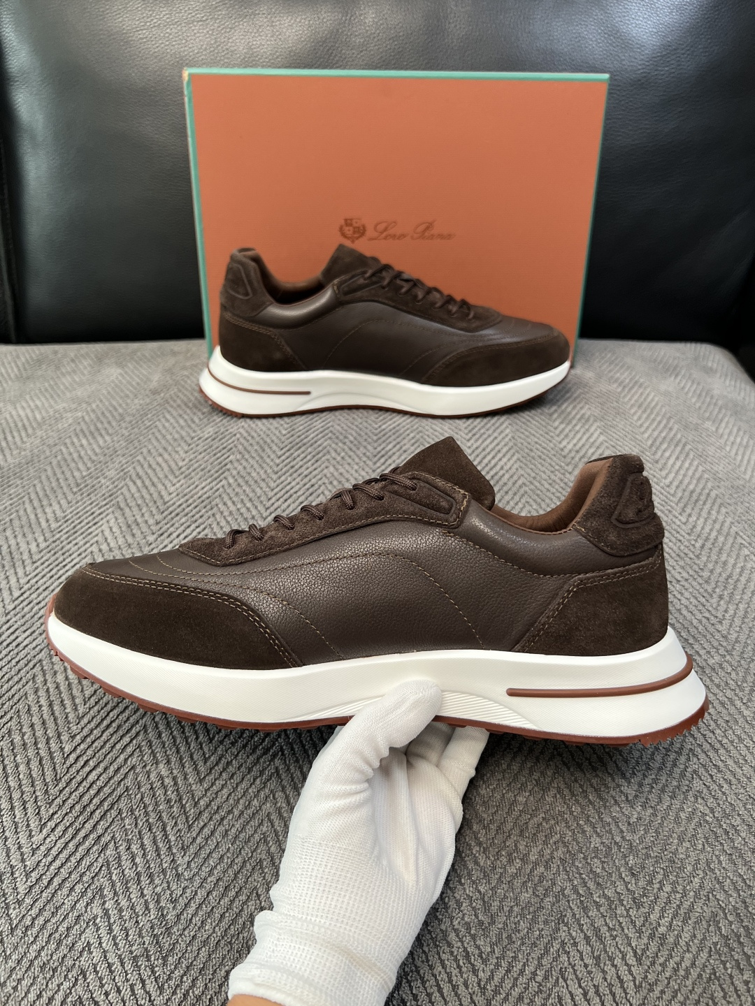 Loro Piana  高品质  顶级工艺品  诺悠翩雅  新品专柜同步原厂配置，鞋面意大利进口牛皮面料，高品质拼接工艺