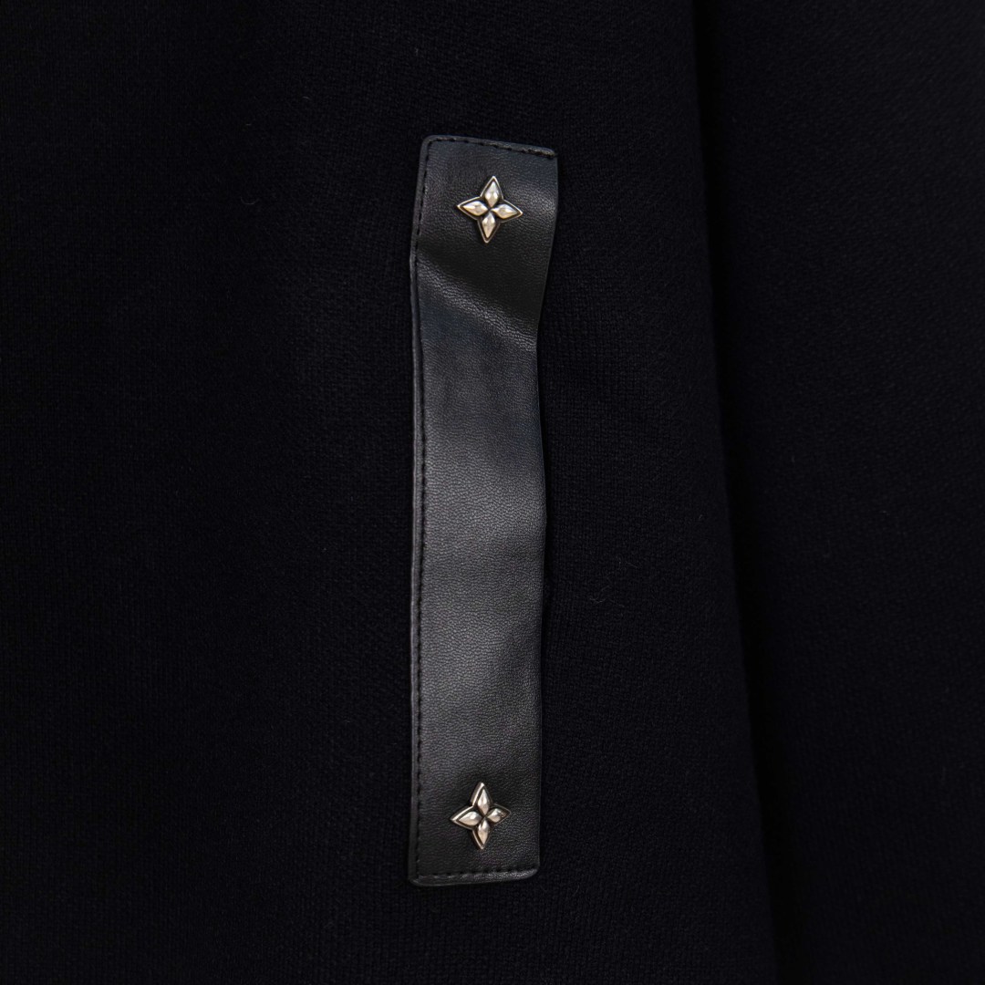 Louis Vuitton Chaqueta de Lana con Cremallera y Detalles de Cuero - Elegancia y Calidez 6 cmp i1757117660918 3956 0 4