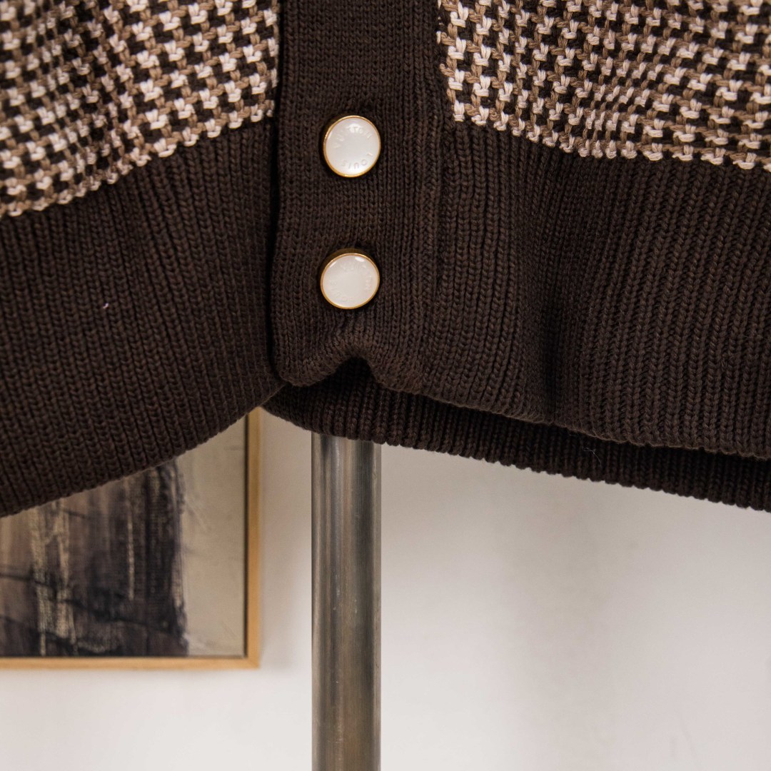 Louis Vuitton Chaqueta Bomber de Tricot con Diseño Jacquard 3D para Hombre 8 cmp i1757481707086 5540 0 7