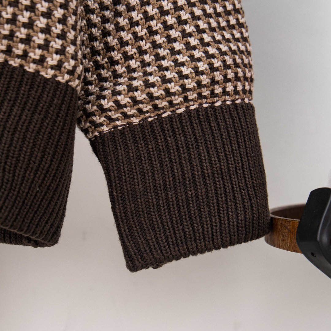 Louis Vuitton Chaqueta Bomber de Tricot con Diseño Jacquard 3D para Hombre 10 cmp i1757481707087 6794 0 9