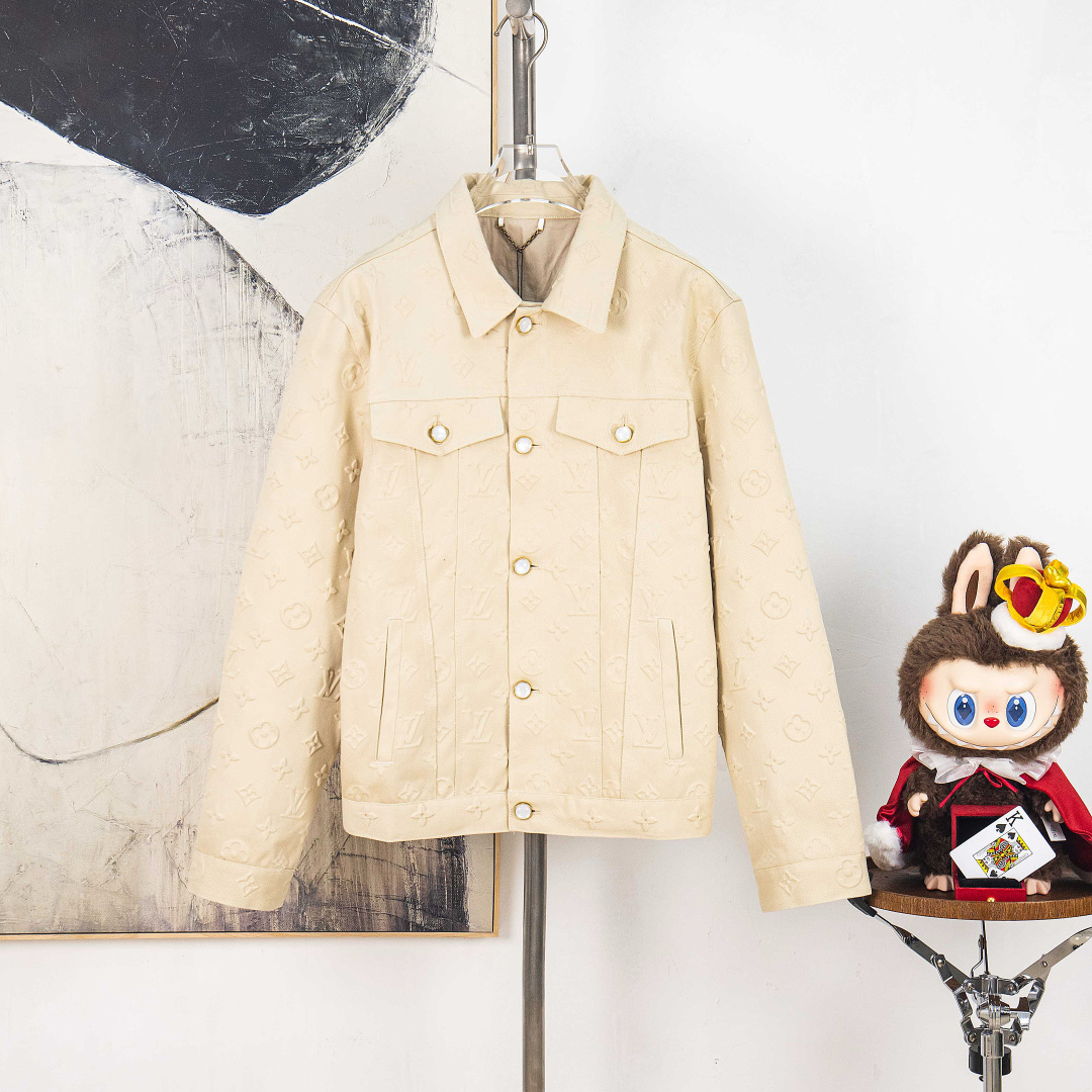 Louis Vuitton Chaqueta Vaquera con Logotipo en Relieve – Edición Limitada