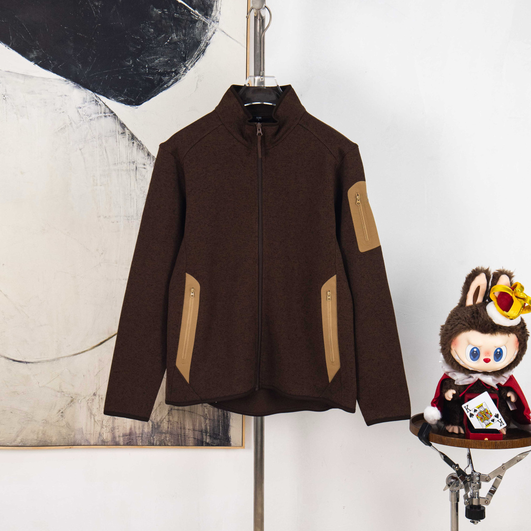 Chaqueta Polar con Cremallera y Bolsillos para Hombre y Mujer – Estilo Casual