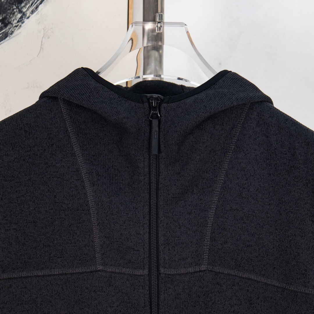 Chaqueta Polar con Capucha y Cremallera para Parejas, Diseño Moderno y Cálido 3 cmp i1758437744159 7553 0 1