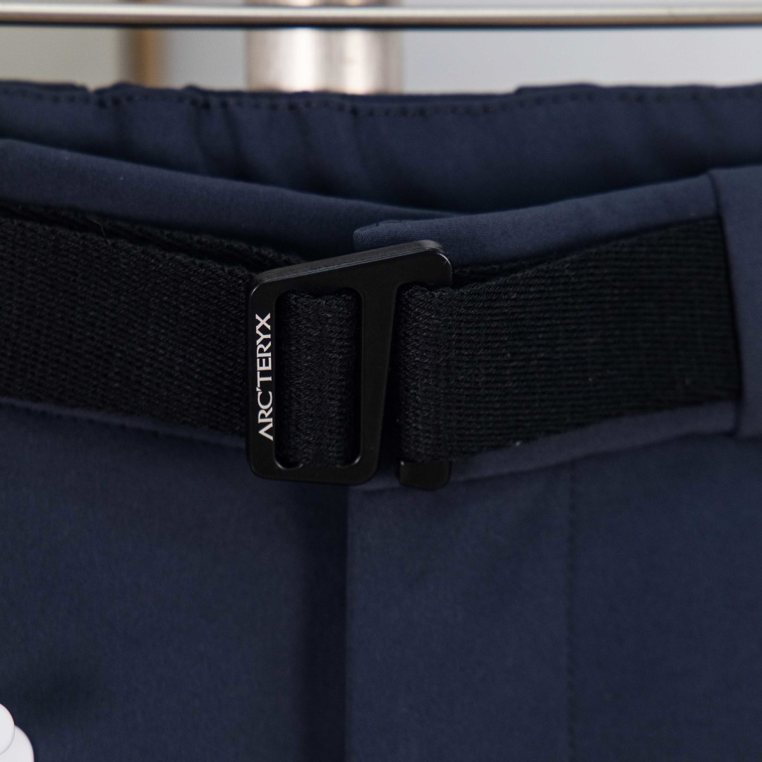 Exclusive ZP Edition 2025 Bird Logo Embroidered Unisex Straight Quick-Dry Pants. Polyester waterproof fabric, adjustable waist. Available in Black, Navy, Gray. Sizes M-4XL. Model RR10473.-Big cat