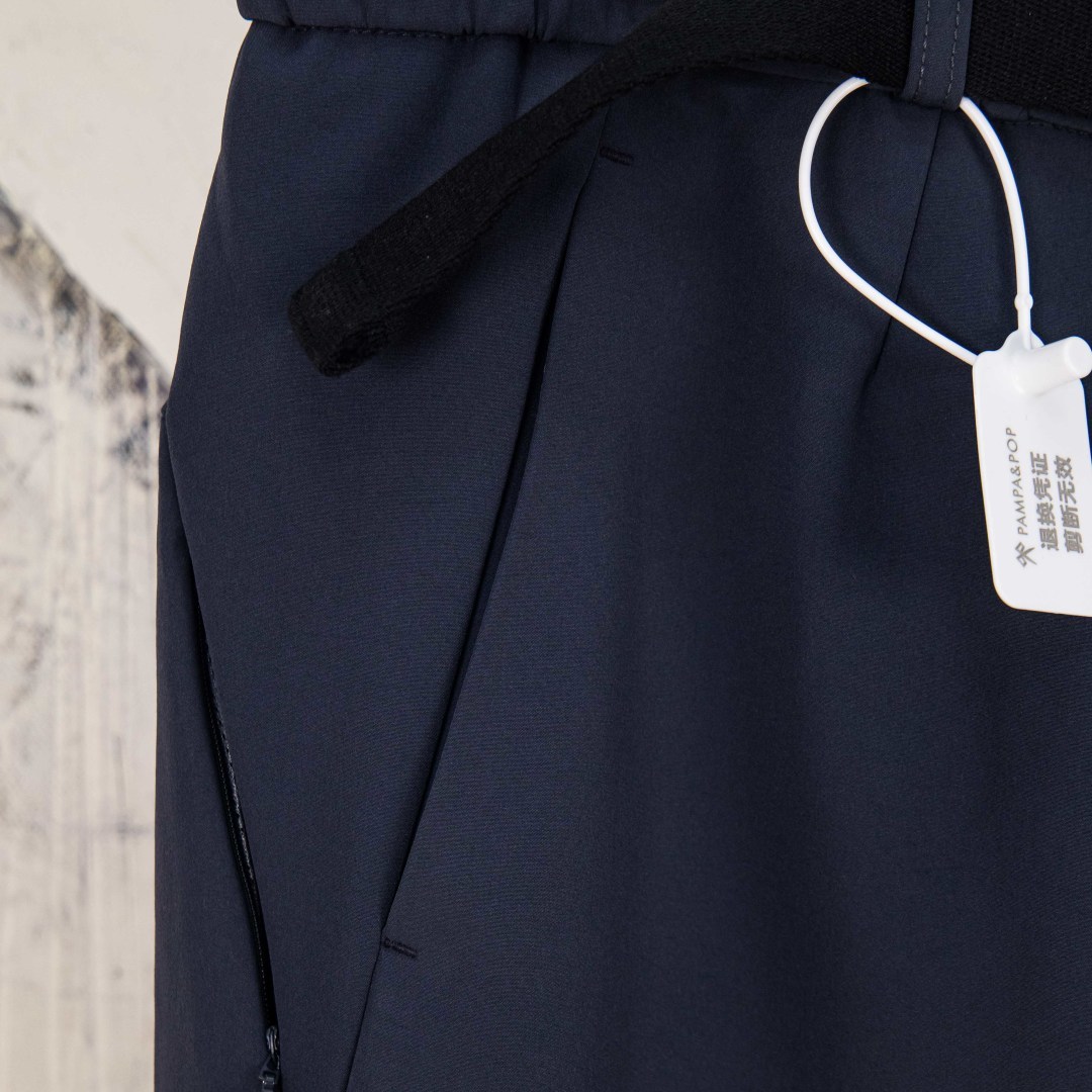 Exclusive ZP Edition 2025 Bird Logo Embroidered Unisex Straight Quick-Dry Pants. Polyester waterproof fabric, adjustable waist. Available in Black, Navy, Gray. Sizes M-4XL. Model RR10473.-Big cat