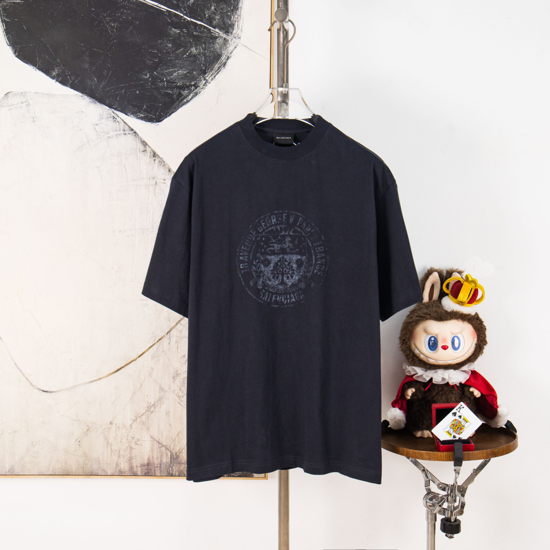 P100 zp versión [suministro exclusivo] BALENCIAGA 26SS camiseta de algodón con estampado de insignia 4116 compra origin…