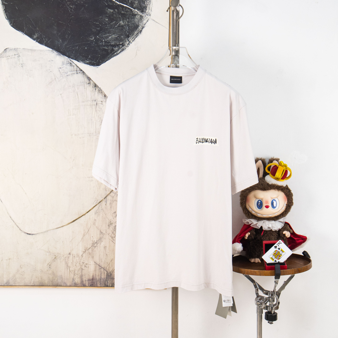 Versión P100 zp [suministro exclusivo] BALENCIAGA 26SS Camiseta de manga corta con cuello redondo desgastada y descolor…