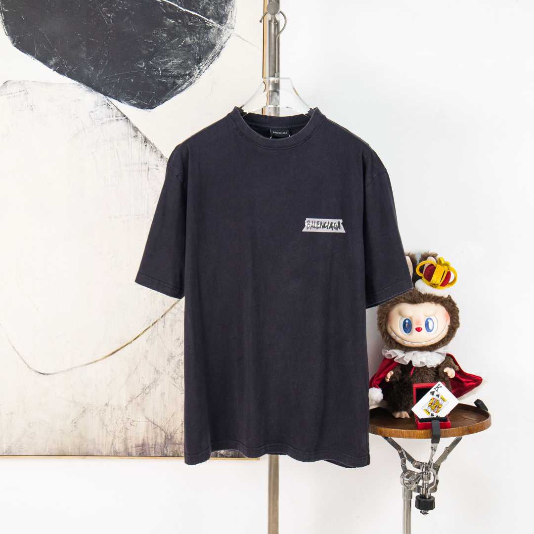 Versión P100 zp [suministro exclusivo] BALENCIAGA 26SS Camiseta de manga corta con cuello redondo desgastada y descolor…