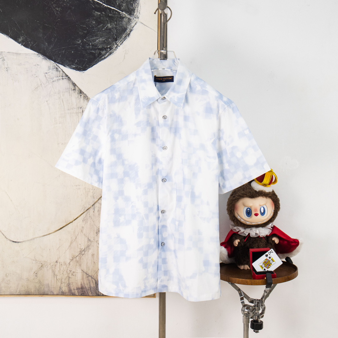 P160 versión zp [suministro exclusivo] LOUIS VUITTON camisa de manga corta con cuello solapa y teñido anudado degradado…