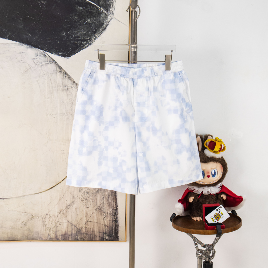 P140 versión zp [suministro exclusivo] LOUIS VUITTON pantalones cortos casuales con cordón y degradado azul y blanco. T…