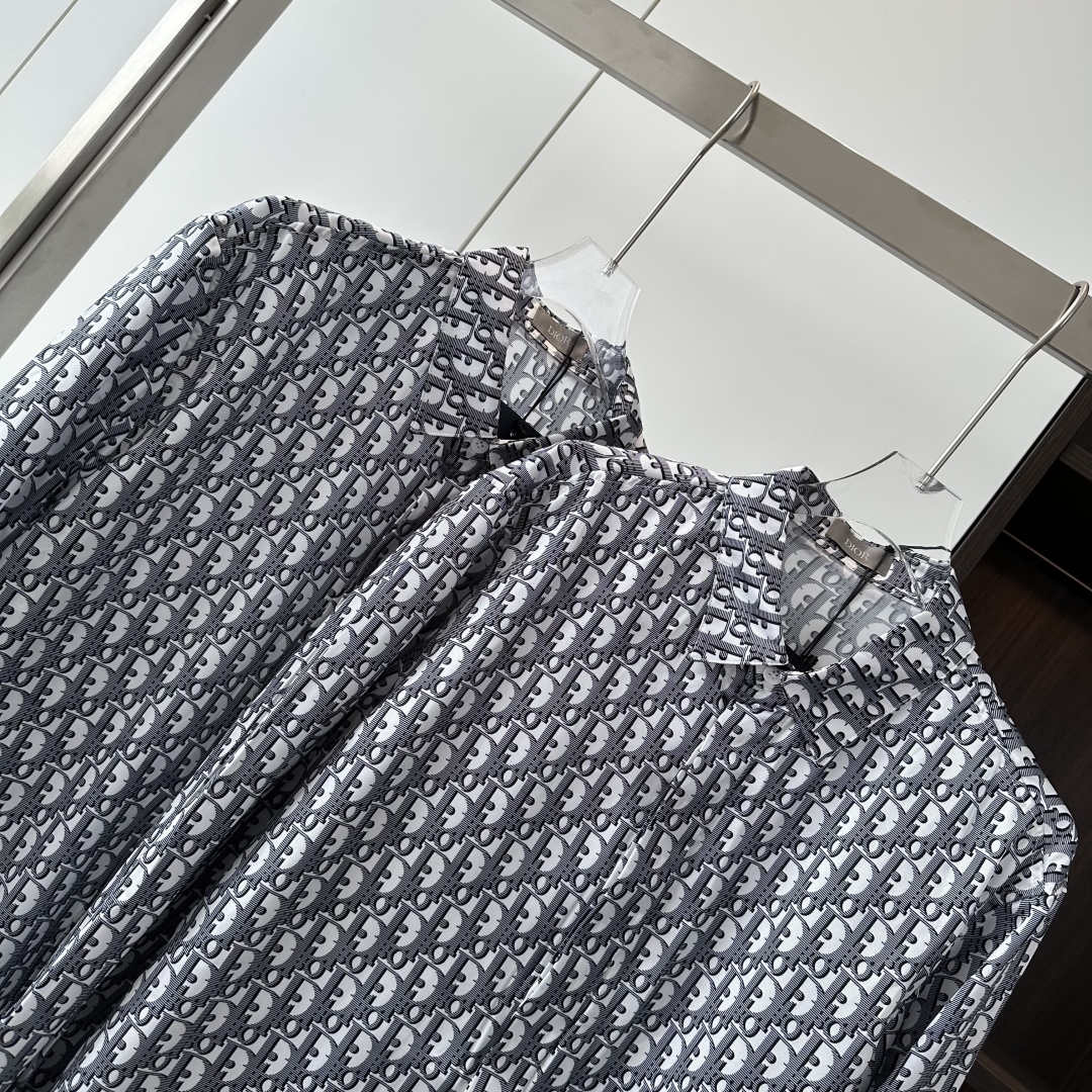 Dior Oblique Print Long Sleeve Shirt, Summer Collection - Unisex Style 6 cmp i1744872824534 943 0 4
