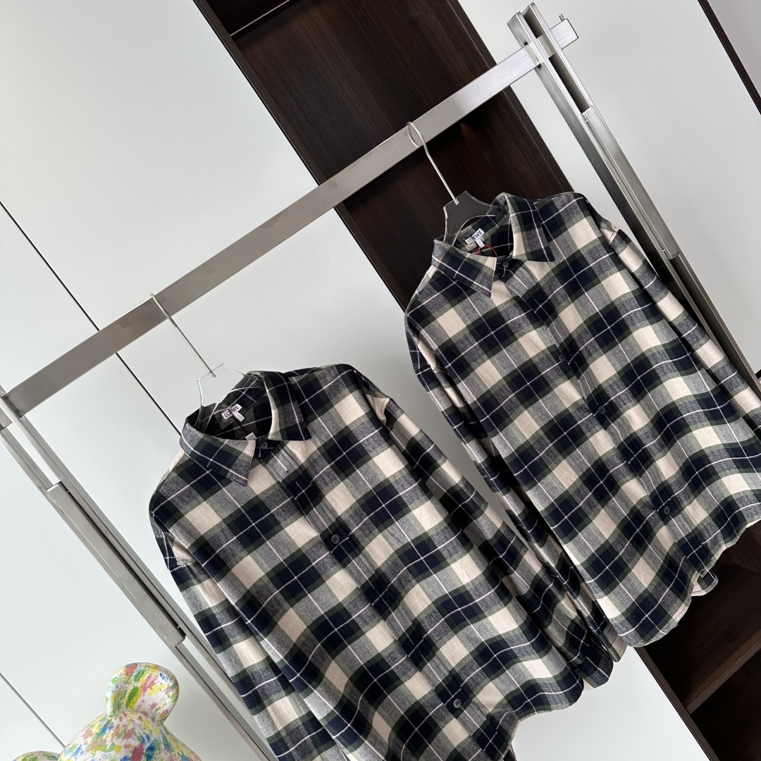 Loewe Plaid Leather Zip Shirt Unisex - Stylish & Authentic Replica 3 cmp i1745140639179 1832 0 1