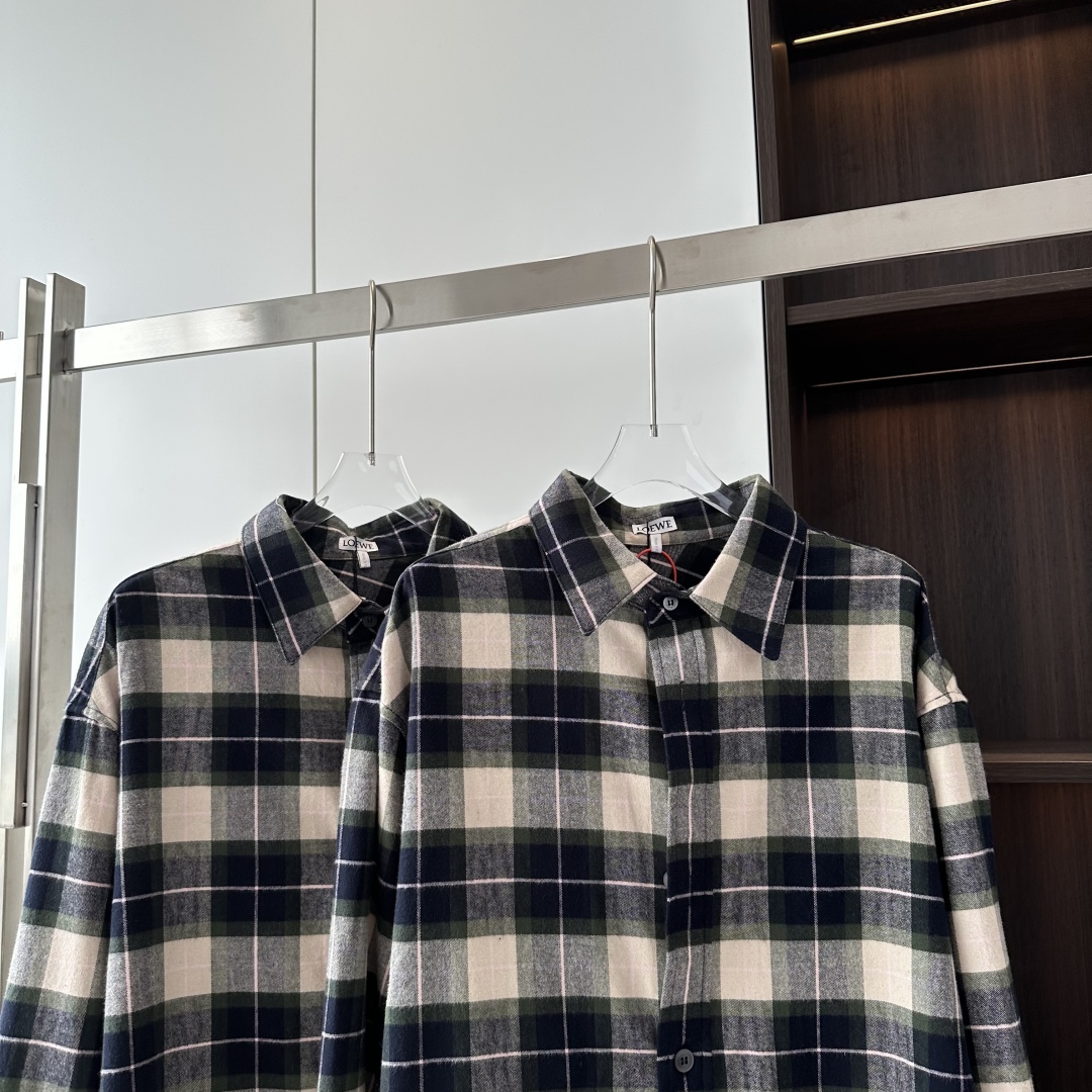 Loewe Plaid Leather Zip Shirt Unisex - Stylish & Authentic Replica 5 cmp i1745140639179 7172 0 3