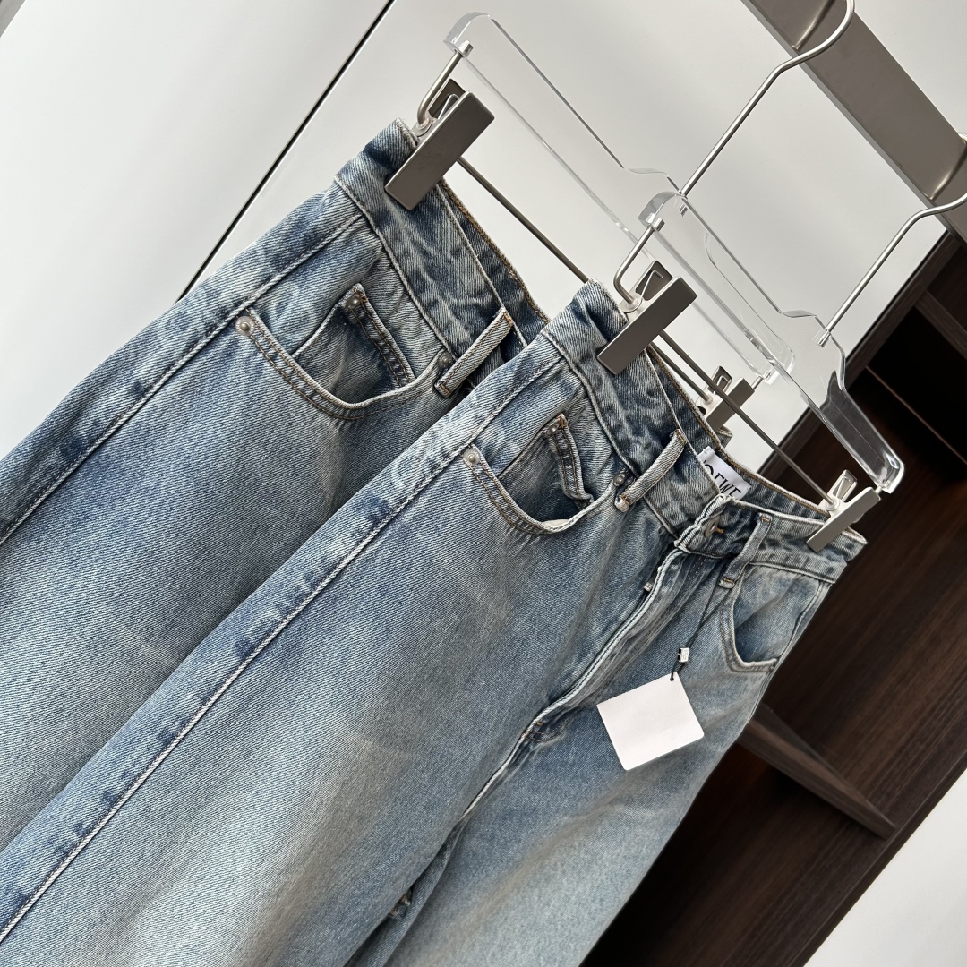 Loewe Anagram Tapered Jeans: Unisex, Original Edition, Sizes 36-42 4 cmp i1745143485820 4974 0 2