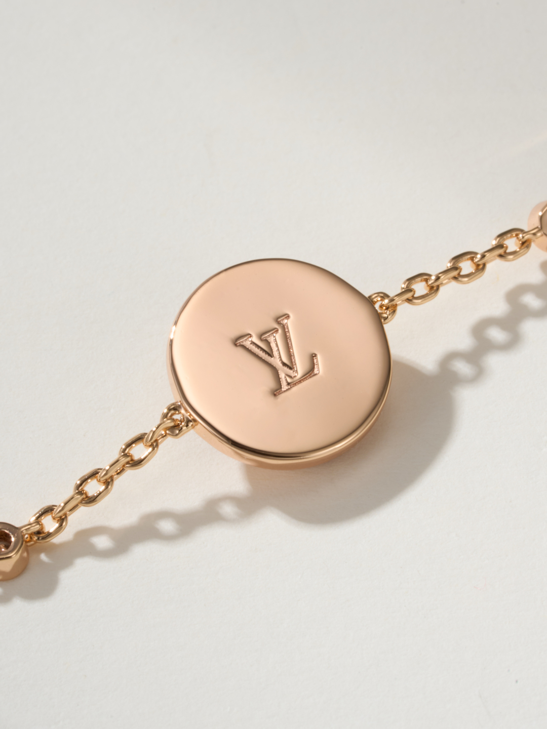 （玫瑰金红玉髓）
ZP 一套下来 4w 【我们出品】V金精工版本 👍🏻👍🏻真心是太美了，ZP为18K真金