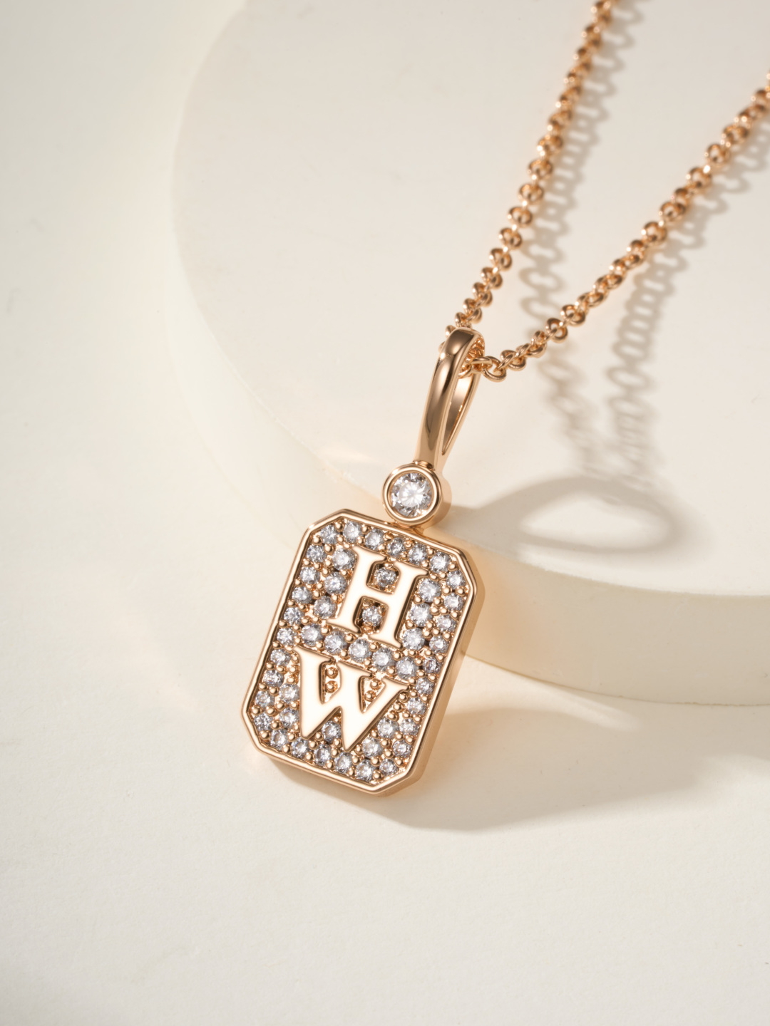 Harry Winston Jewelry: Exquisite Designs, Wholesale Price $380, HW Logo Series Spotlight - 图片 3