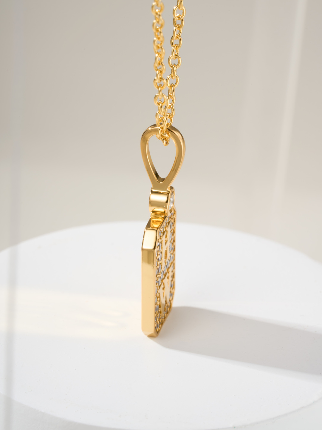 Harry Winston Jewelry: Exquisite Designs, Wholesale Price $380, HW Logo Series Spotlight - 图片 8