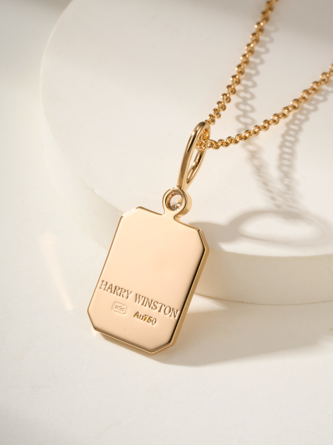 
Harry winston 香水瓶项链大号（仅玫瑰金色）
Harry Winston 海瑞·温斯顿香水