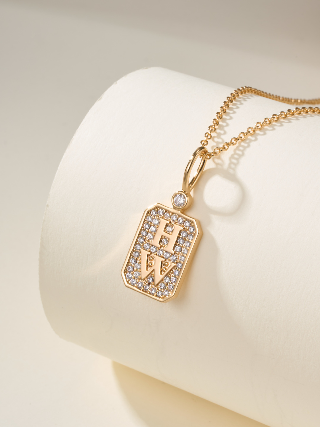 
Harry winston 香水瓶项链大号（仅玫瑰金色）
Harry Winston 海瑞·温斯顿香水