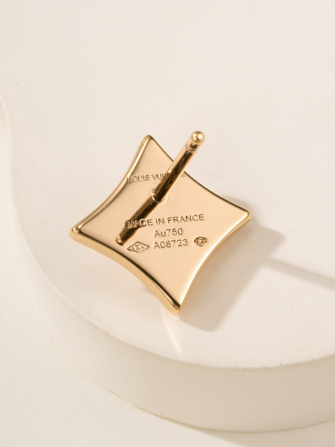 Louis Vuitton Monogram Mother-of-Pearl Earrings, Gold-Tone Finish 13 cmp i1747901474903 8688 0 11