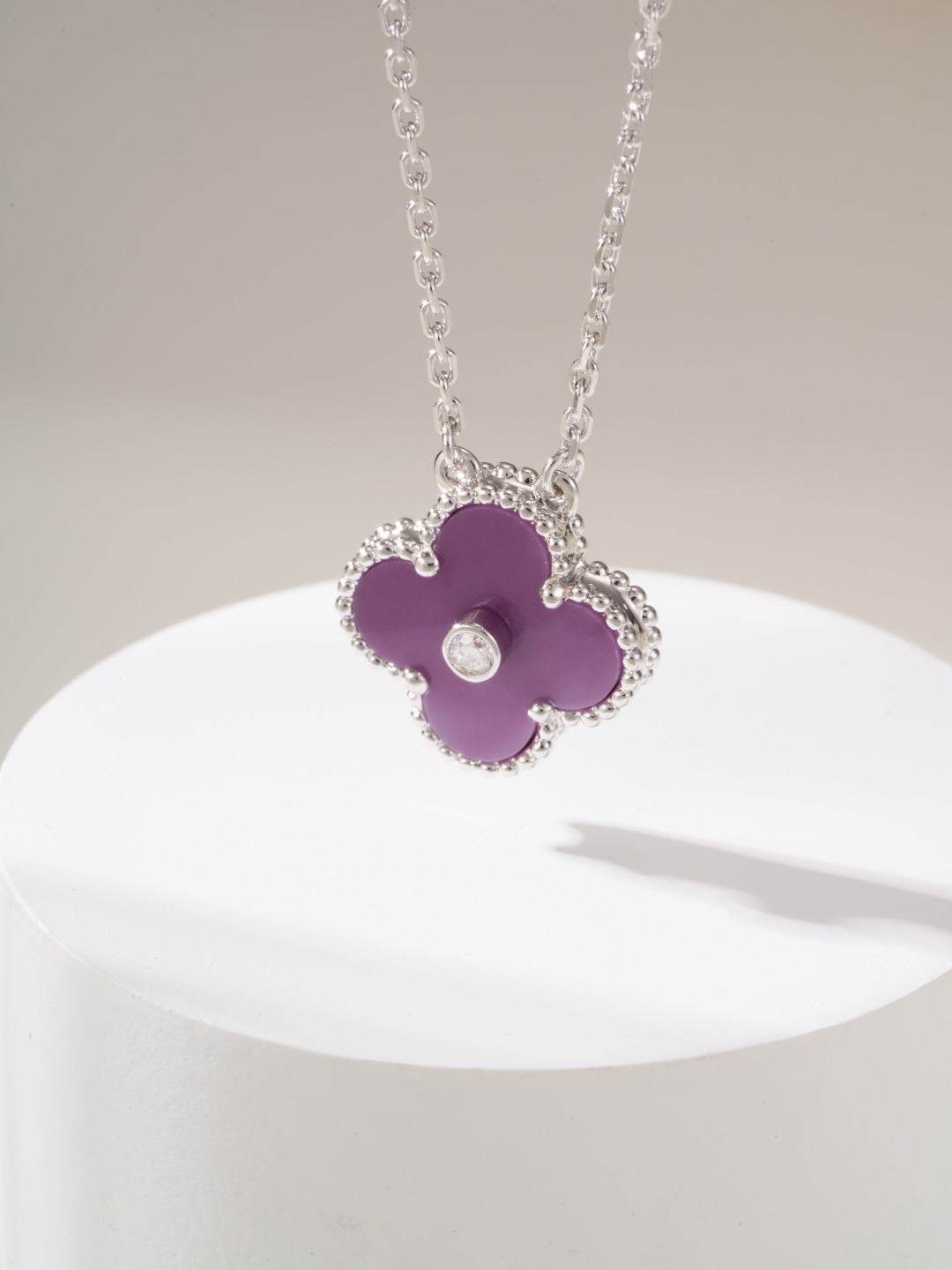 Van Cleef & Arpels Alhambra Pendant Necklace, Purple Agate, White Gold 2 cmp i1747935282687 995 0 9