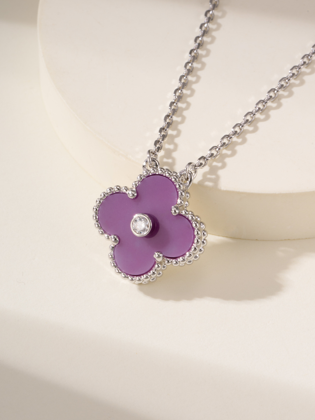 Van Cleef & Arpels Alhambra Pendant Necklace, Purple Agate, White Gold 4 cmp i1747935282852 6056 0 2