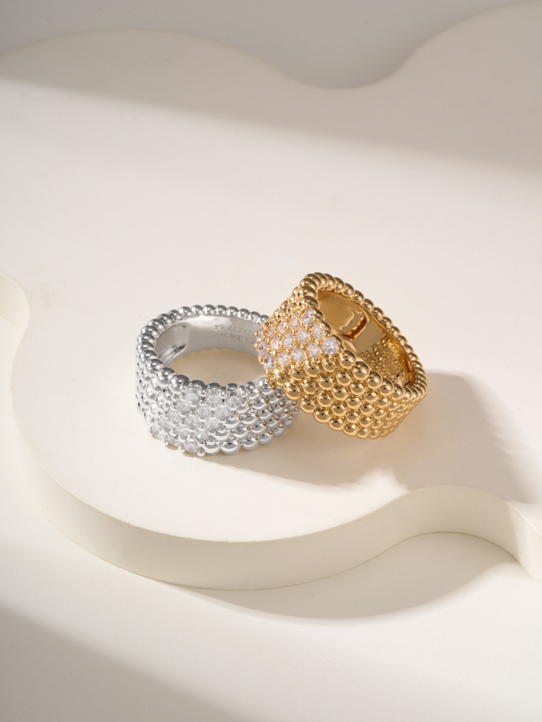 Van Cleef & Arpels Perlee Diamonds Ring, Gold Bead and Diamond Ring 8 cmp i1747935800243 2124 0 5