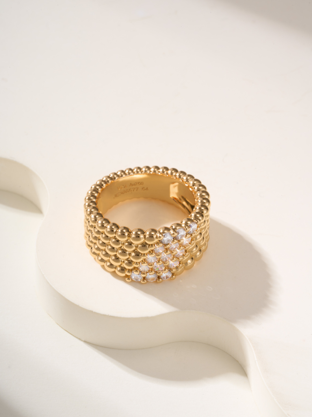 Van Cleef & Arpels Perlee Diamonds Ring, Gold Bead and Diamond Ring 10 cmp i1747935800301 6371 0 7