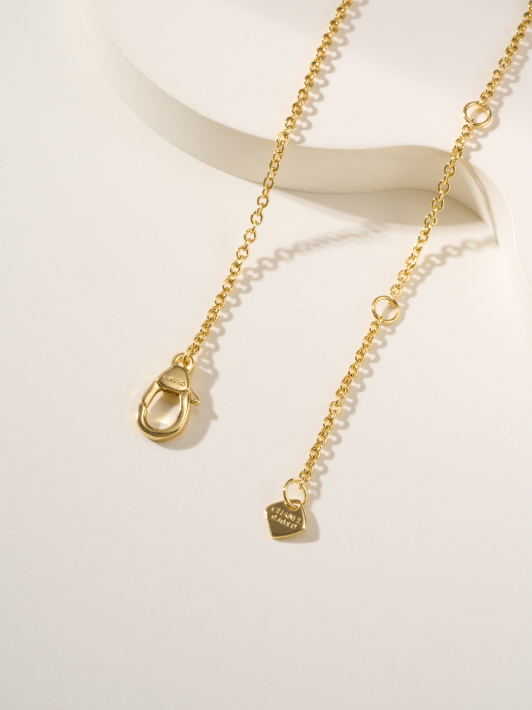 Chanel COCO CRUSH Diamond Necklace, 18K Gold Fine Jewelry, 37.5-45cm 11 cmp i1747936524613 2675 0 8