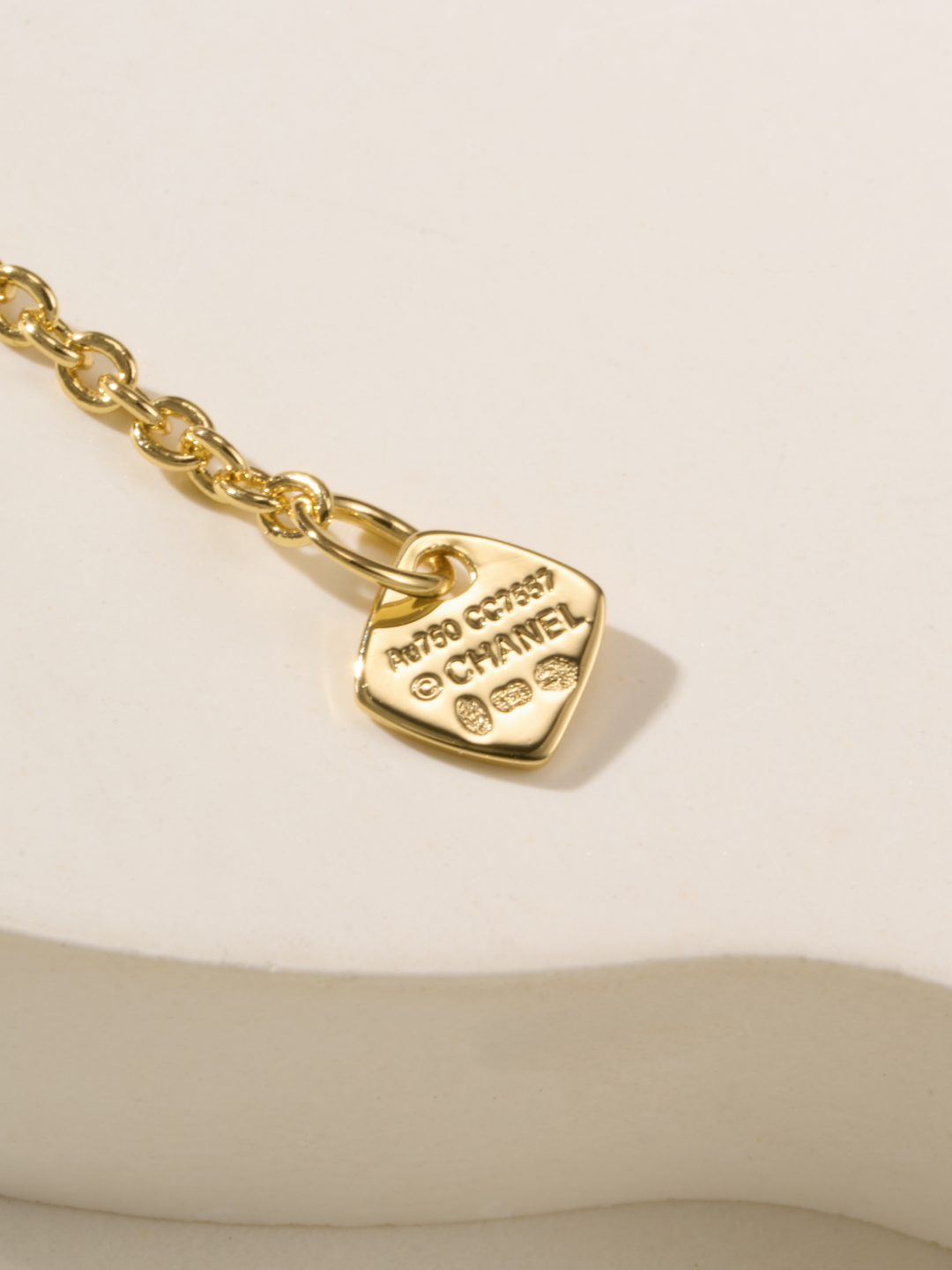 Chanel COCO CRUSH Diamond Necklace, 18K Gold Fine Jewelry, 37.5-45cm 12 cmp i1747936524633 9423 0 11