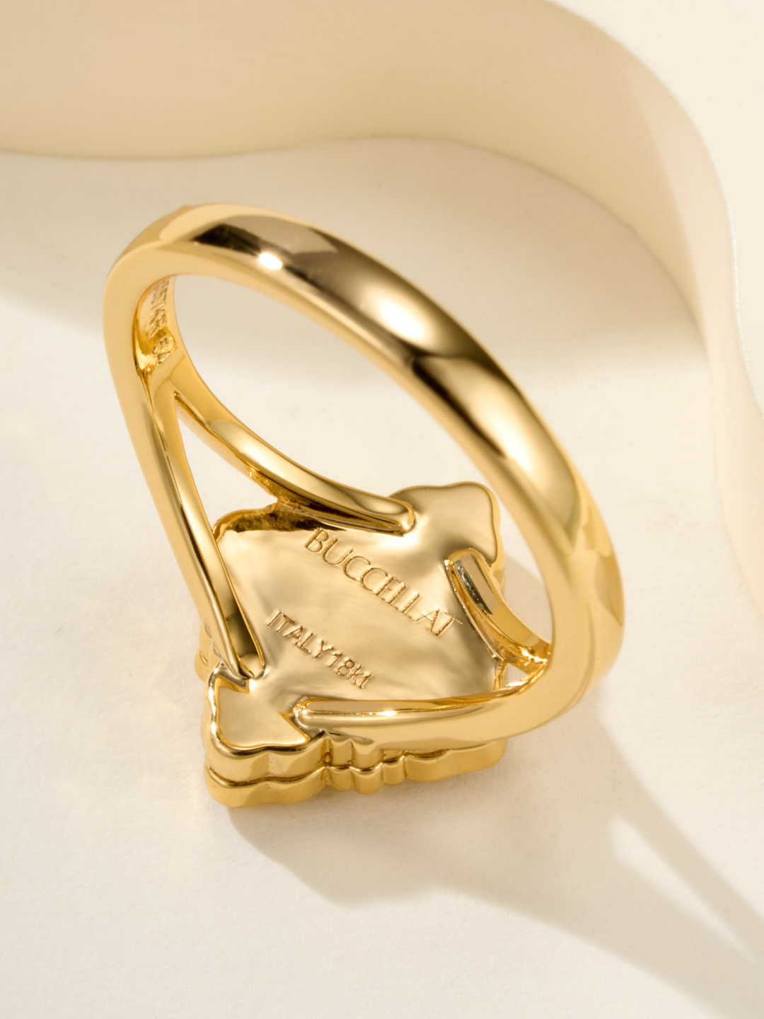 Buccellati Opera Tulle Red Enamel Ring in 18k Gold, Size 5/6/7/8 9 cmp i1751011979951 3592 0 7