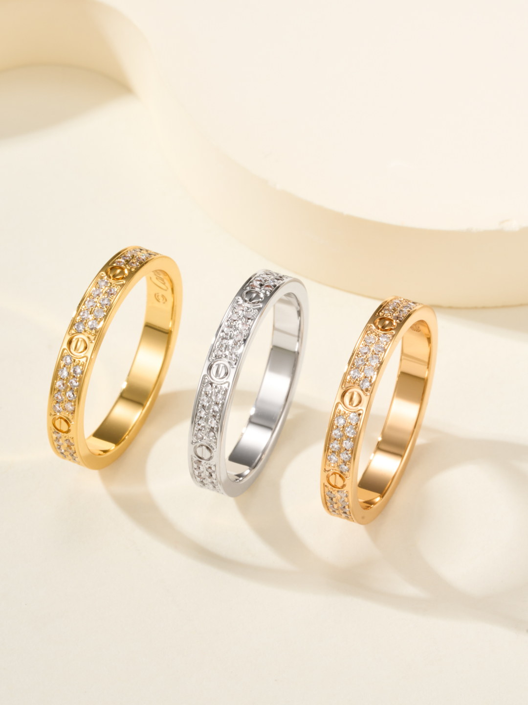 批发价（手工镶钻）
奢品推荐 超窄love满天星对戒💍（尺寸5678美号）
✨现在的情侣十有八九都会选择
