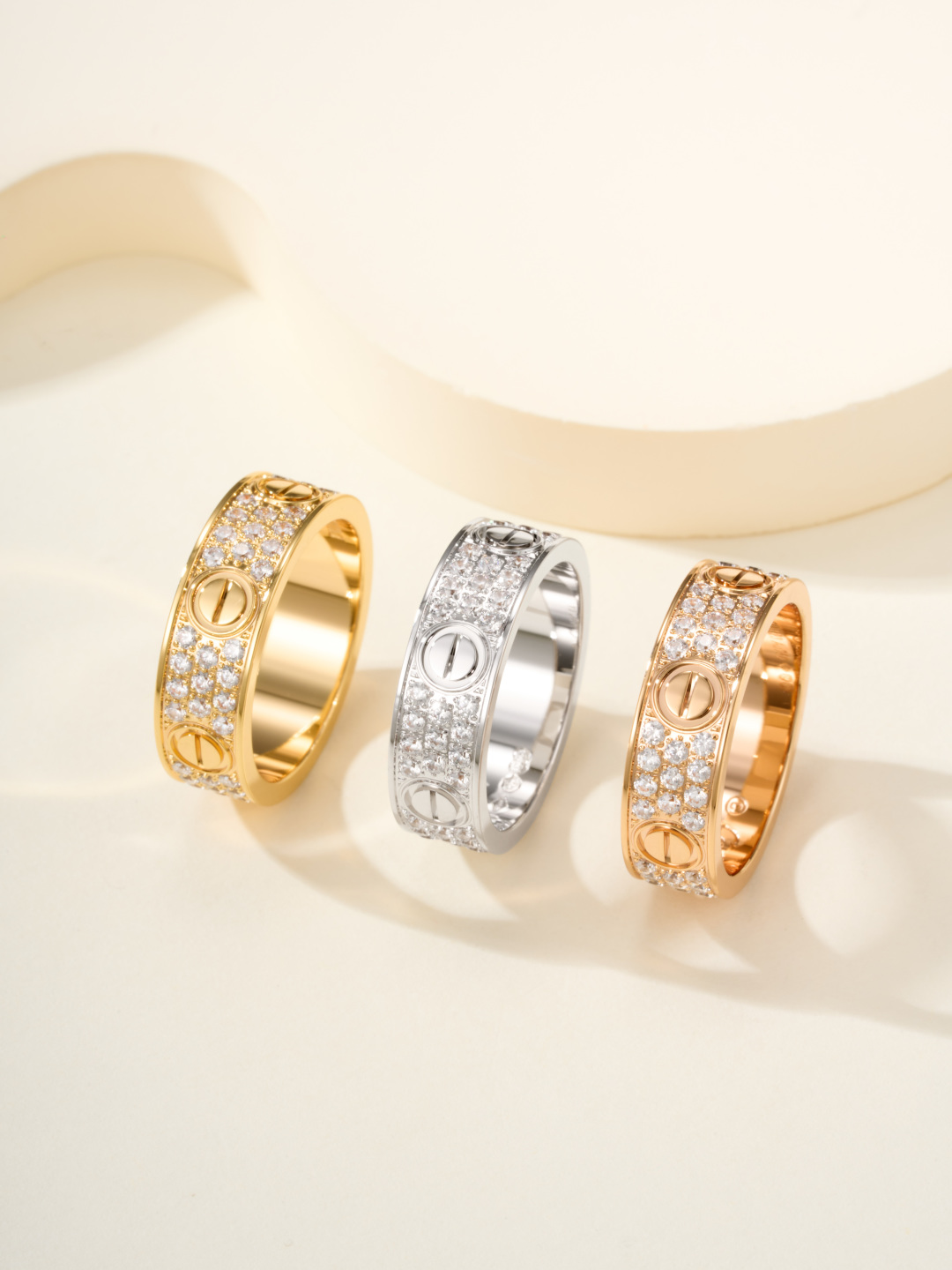 批发价
奢品推荐 love 宽版满天星对戒💍（尺寸56789美号）
✨现在的情侣十有八九都会选择love