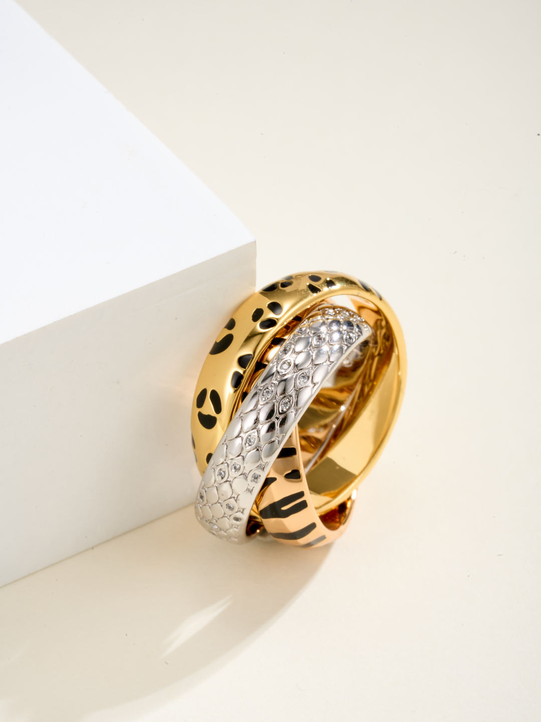 Cartier Trinity Ring, Gold, Platinum, and Rose Gold, Leopard Print 2 cmp i1754463132368 4826 0 9
