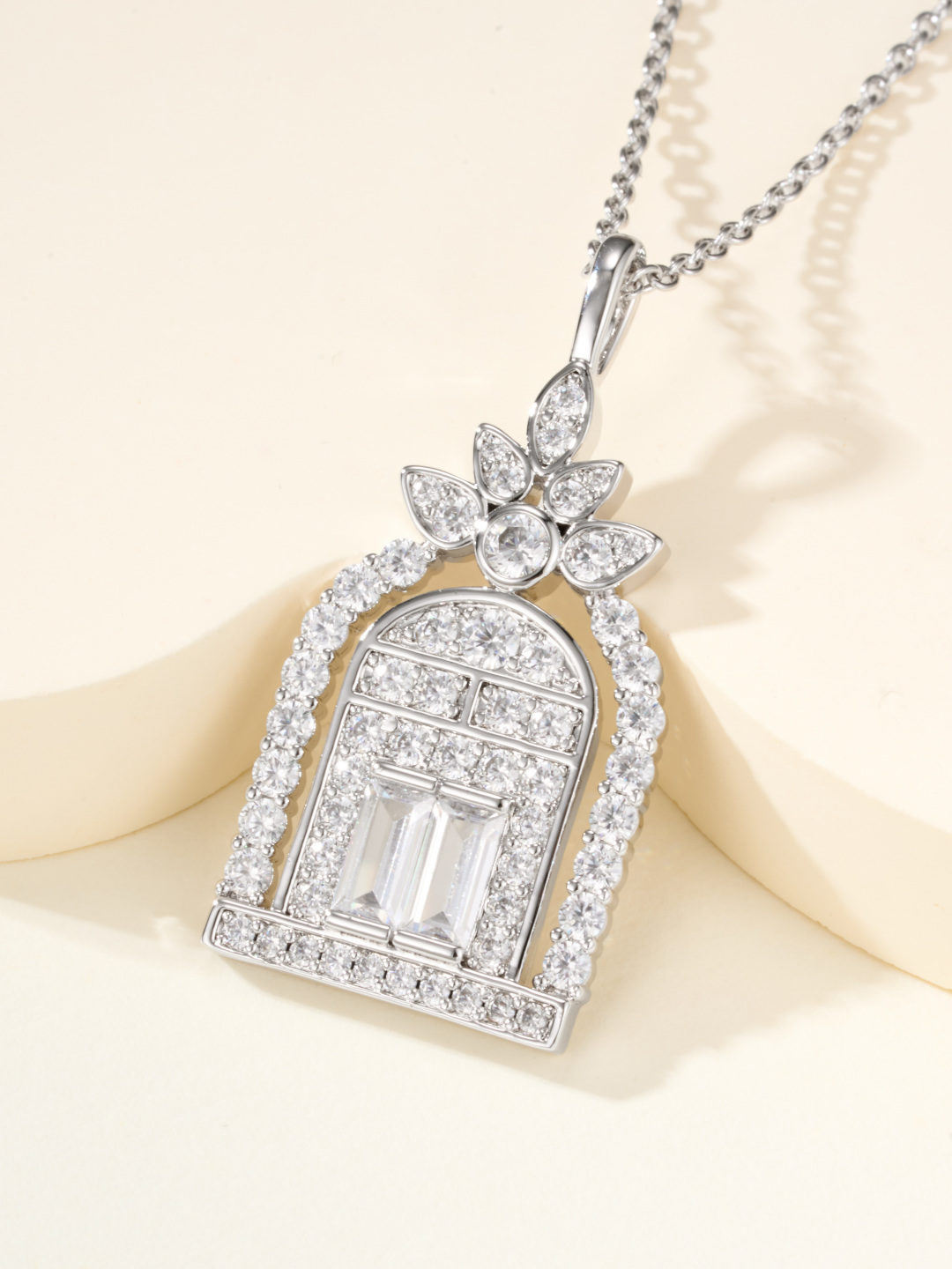 שרשרת חברת Harry Winston Charms - יצירת יוקרת מבטיח ניו יורק 7 cmp i1755766582910 8647 0 0