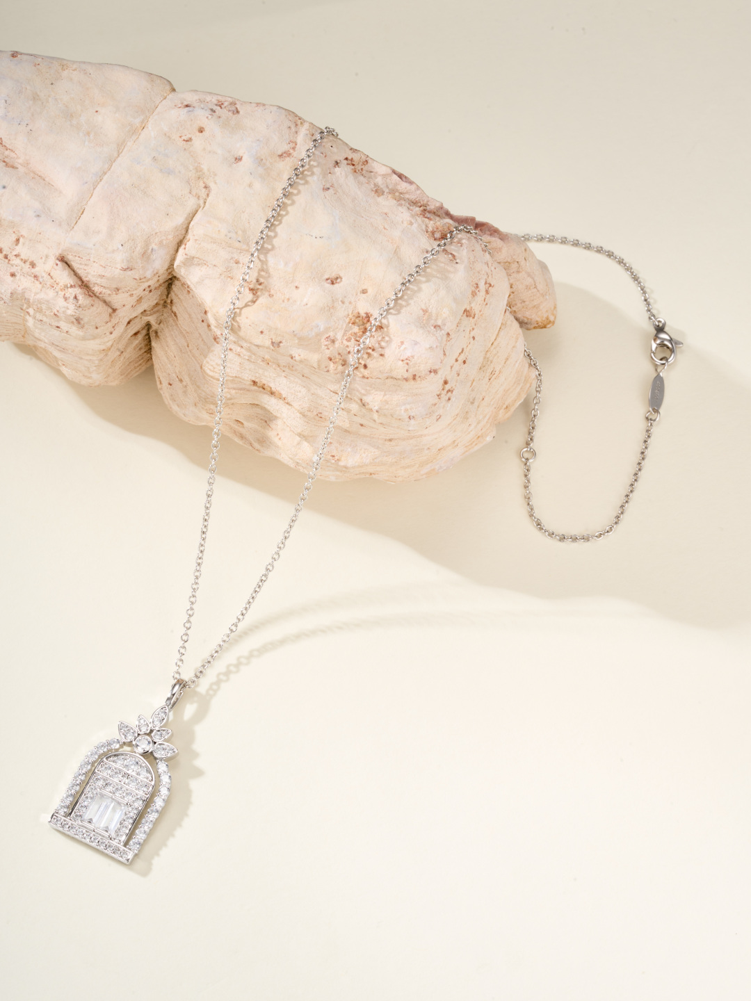 שרשרת חברת Harry Winston Charms - יצירת יוקרת מבטיח ניו יורק 6 cmp i1755766582937 3391 0 6
