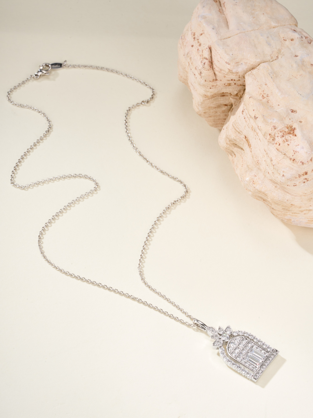 שרשרת חברת Harry Winston Charms - יצירת יוקרת מבטיח ניו יורק 5 cmp i1755766583023 1090 0 7
